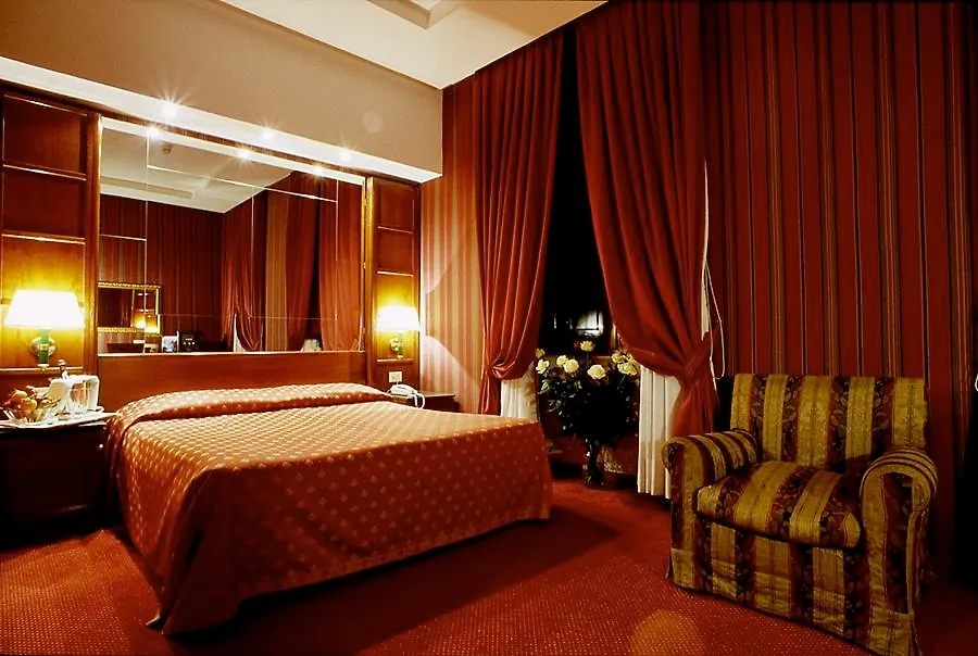 Atlante Garden Hotel Rom 4*,  Italien