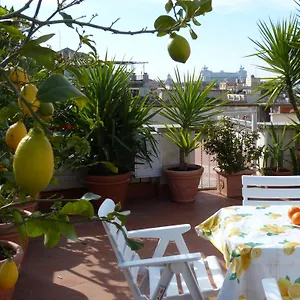 Spanish Steps With Panoramic Roof-terrace Appartamento