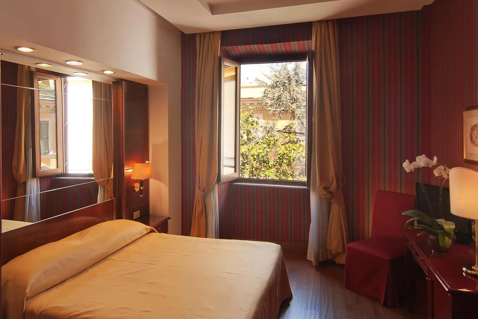 Atlante Garden Hotel Rome 4*,  Italy